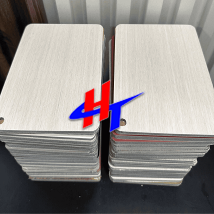 Tấm ốp than tre 66001