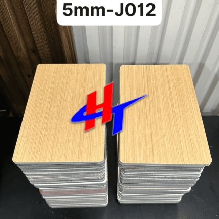 Tấm ốp than tre J012