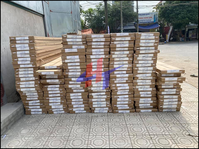 KHO NHỰA GIẢ GỖ - BÁO GIÁ TẤM NHỰA GIẢ GỖ TẠI BÌNH DƯƠNG