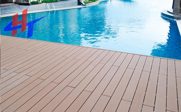 Sàn gỗ nhựa Composite trang trí hồ bơi