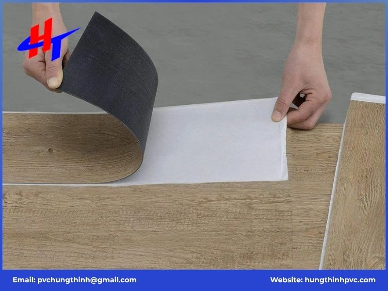 Các loại sàn nhựa dán keo phổ biến hiện nay