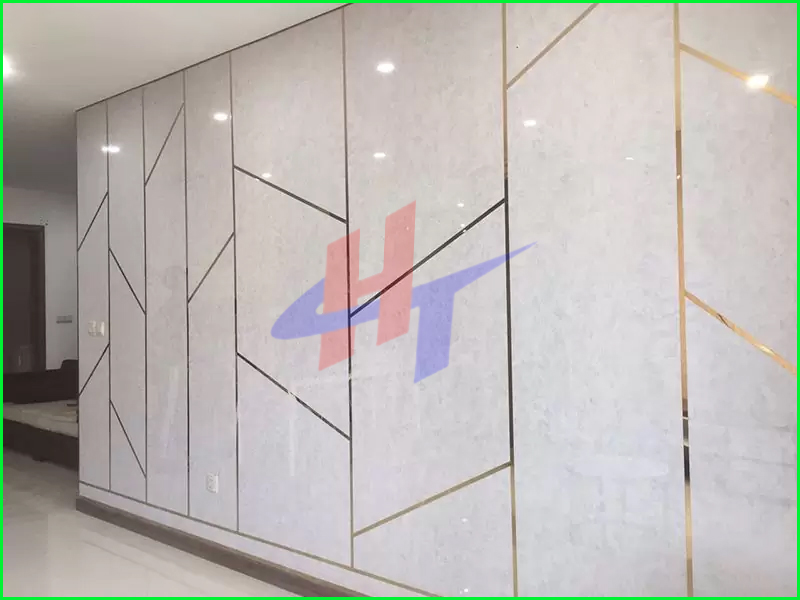 nẹp inox trang trí ốp tường nhà
